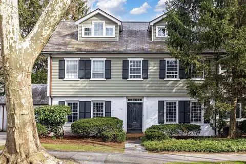 22 Lowell Rd, Brookline, MA 02445