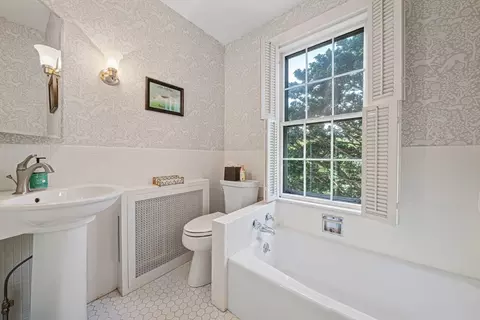 152 South St, Hingham, MA 02043 photo 34