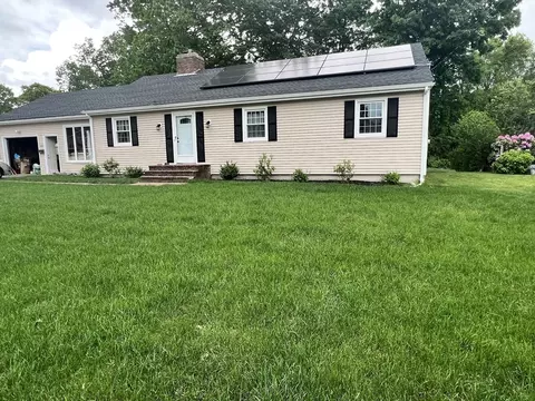 151 Healey Ter, Brockton, MA 02301