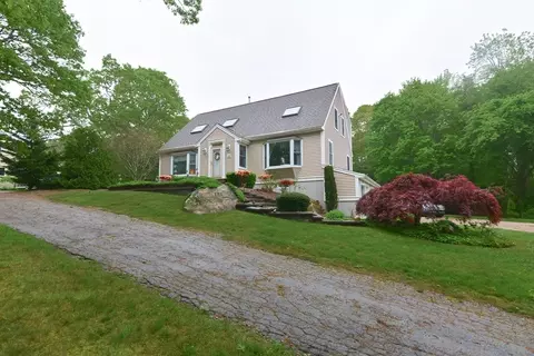 Exterior - 121 Old Dam Rd, Bourne, MA 02532 photo 3 of 8