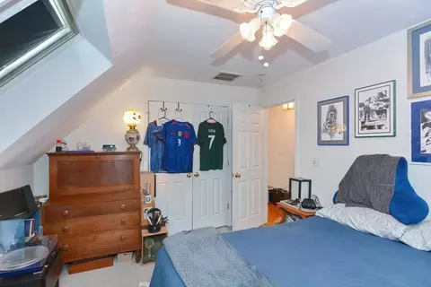 Bedroom - 121 Old Dam Rd, Bourne, MA 02532 photo 5 of 7