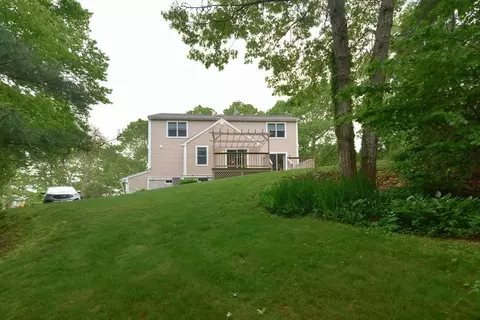 Exterior - 121 Old Dam Rd, Bourne, MA 02532 photo 6 of 8