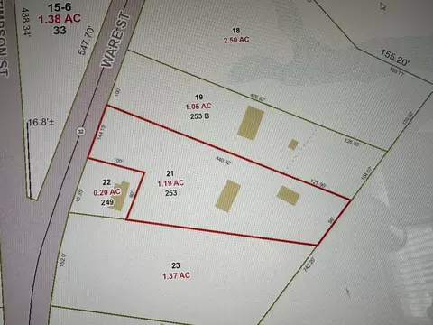 253 Ware St, Palmer, MA 01069