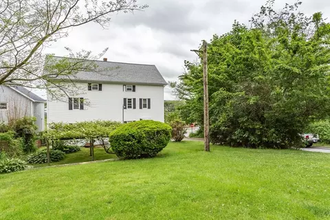Exterior - 2791 N Main St, Fall River, MA 02720 photo 3 of 4