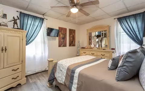 Bedroom - 2791 N Main St, Fall River, MA 02720 photo 2 of 4