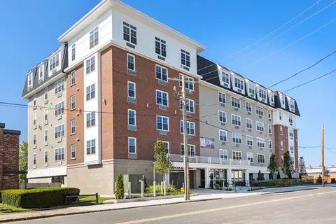 511 Hancock St #401, Quincy, MA 02170