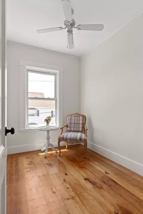 Bedroom - 39 Beacon St #-, Gloucester, MA 01930 photo 1 of 4