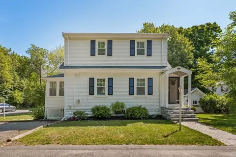3 Winnisimette Ave, Wakefield, MA 01880