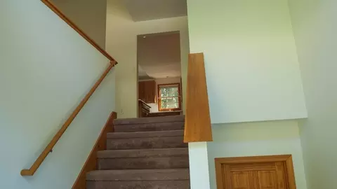 Entry Way - 9 Camile Rd, Webster, MA 01570 photo 1 of 1