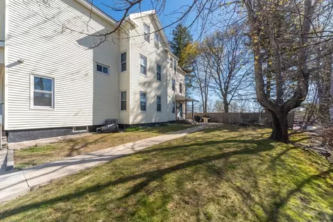 Exterior - 21 Maple St, Clinton, MA 01510 photo 3 of 4