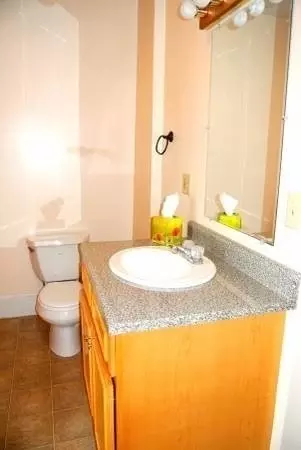 Bath - 21 Maple St, Clinton, MA 01510 photo 1 of 1