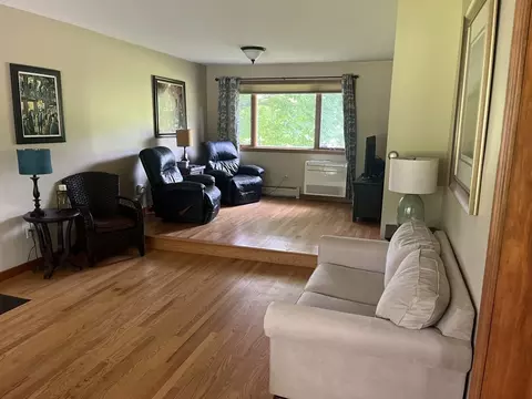 19 King St, Hatfield, MA 01038 photo 9