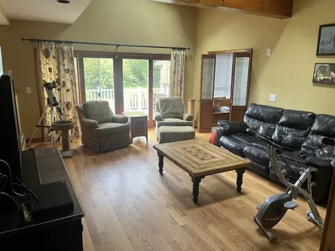 19 King St, Hatfield, MA 01038 photo 15