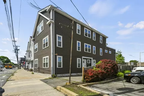 92 North St #2, Salem, MA 01970