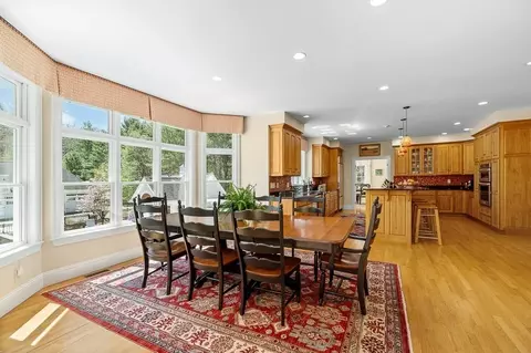 7 Tall Tree Dr, Beverly, MA 01915 photo 9