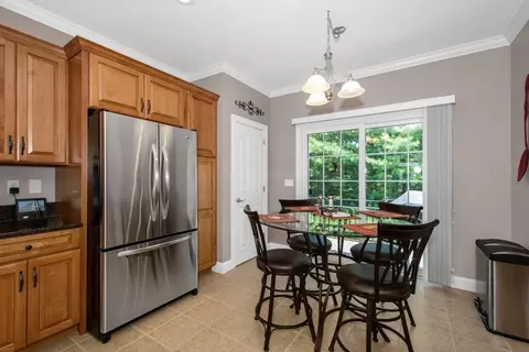 93 Caddyshack Dr, Chicopee, MA 01020 photo 13