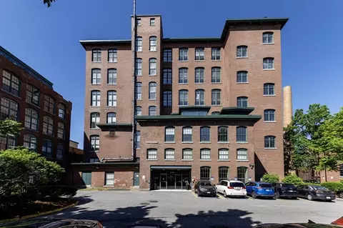 200 Market St #304, Lowell, MA 01852