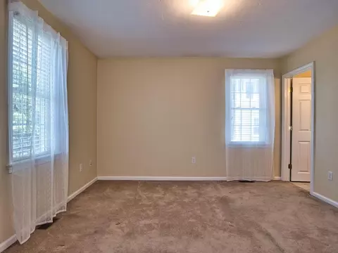 46 Terry Ln, Fall River, MA 02720 photo 21
