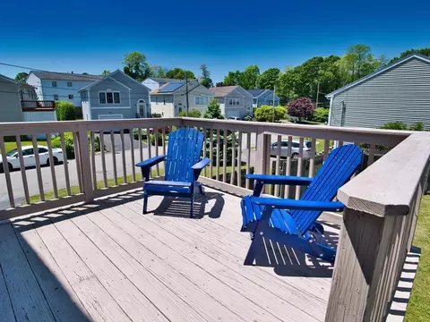 46 Terry Ln, Fall River, MA 02720 photo 8
