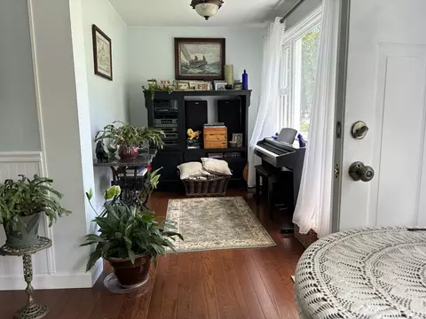 Entry Way - 9 1st Ave, Wareham, MA 02571 photo 2 of 3