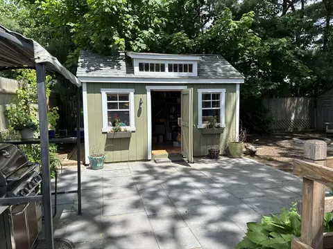 Exterior - 9 1st Ave, Wareham, MA 02571 photo 6 of 11