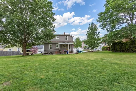 Exterior - 123 Huard St, Fall River, MA 02721 photo 6 of 8