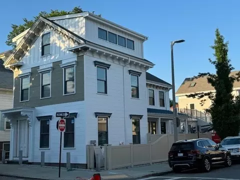 384 K St, Boston, MA 02127
