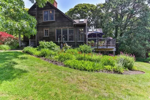 190 Windjammer Ln, Eastham, MA 02642