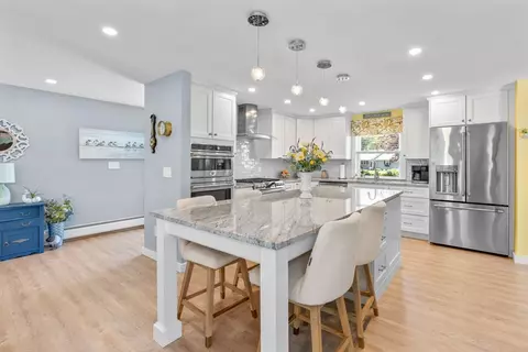 Kitchen - 70 Lakeside Dr E, Barnstable, MA 02632 photo 2 of 3
