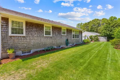 Exterior - 70 Lakeside Dr E, Barnstable, MA 02632 photo 4 of 10