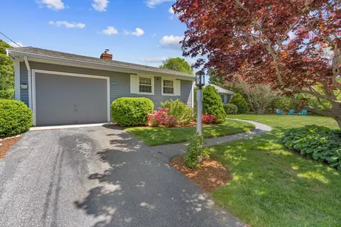 Exterior - 70 Lakeside Dr E, Barnstable, MA 02632 photo 2 of 10
