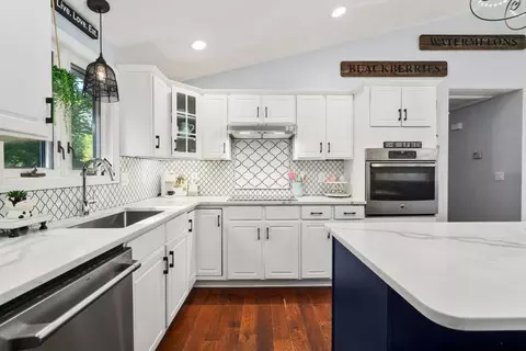 99 Keene Rd, Acushnet, MA 02743 photo 3