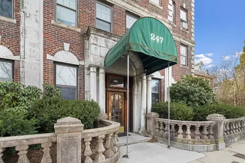247 Chestnut Hill Ave #1, Boston, MA 02135