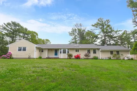 80 Forest Ave Ext, Plymouth, MA 02360