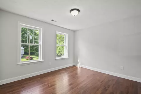 Bedroom - 47 Barrows Rd, Worcester, MA 01609 photo 3 of 8