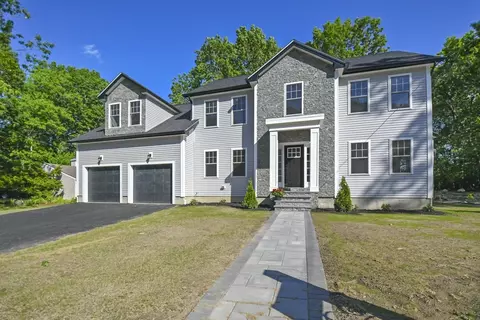 Exterior - 47 Barrows Rd, Worcester, MA 01609 photo 6 of 7