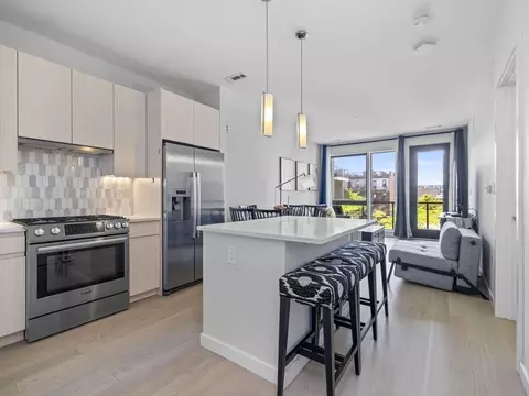 45 W 3rd St #319, Boston, MA 02127
