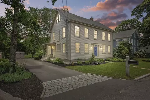 165 Main St, West Newbury, MA 01985