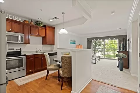 9 Abigail Way #2004, Reading, MA 01867 photo 11