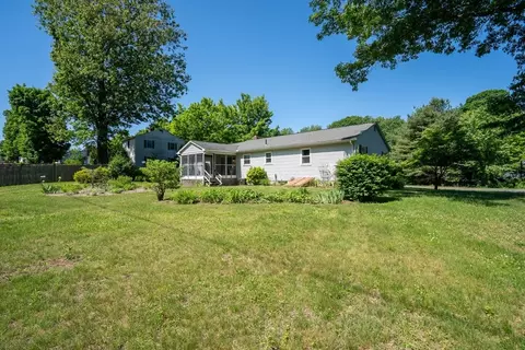 2 Matthew Dr, Easthampton, MA 01027 photo 30