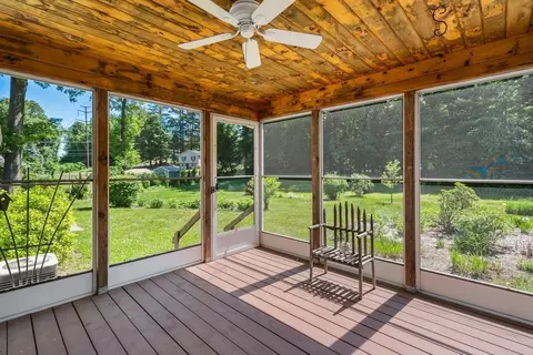 2 Matthew Dr, Easthampton, MA 01027 photo 25