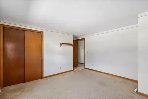 2 Matthew Dr, Easthampton, MA 01027 photo 18