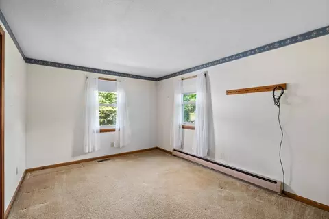 2 Matthew Dr, Easthampton, MA 01027 photo 19