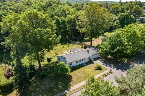 2 Matthew Dr, Easthampton, MA 01027 photo 34