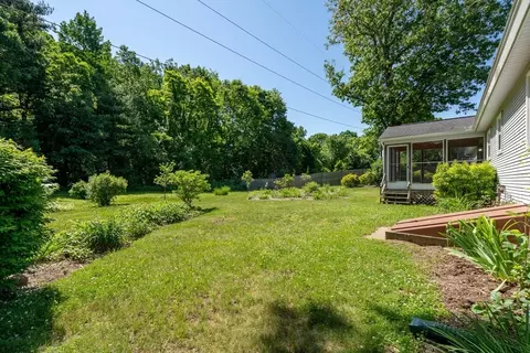 2 Matthew Dr, Easthampton, MA 01027 photo 29