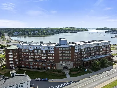 9 Park Ave #404, Hull, MA 02045