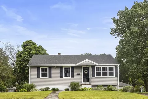 10 Isabel Cir, Randolph, MA 02368