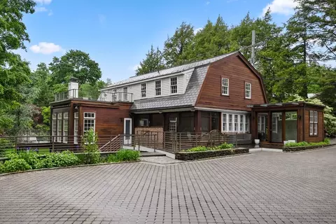 244 Heath St, Brookline, MA 02467