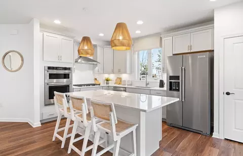 13 Goodwin Dr #54, Woburn, MA 01801