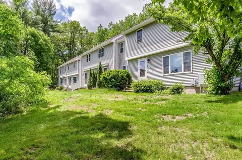 203 Pondview Pl #203 C, Tyngsborough, MA 01879